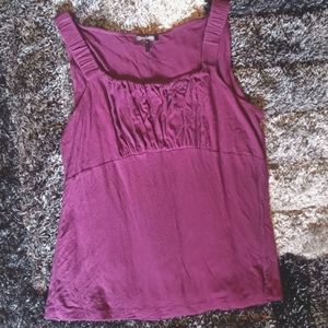 Daisy Fuentes purple tank